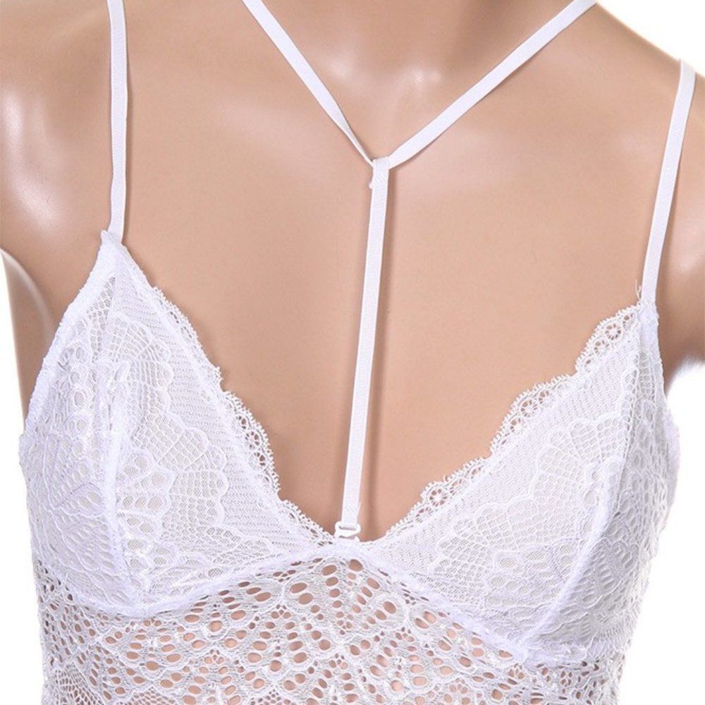 New! Clearance! Anemone White Size Small/Medium Choker Bralette